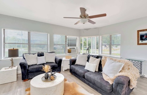 Collegedale Apartment | Asher’s Cozy Corner S