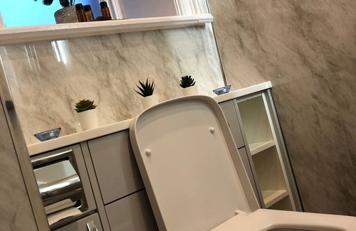 Huddersfield House | Ashfield Hotel