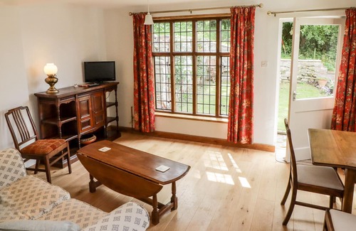 Ashford Bowdler Cottage | ASHFORD MILL, romantic, character holiday cottage in Ludlow