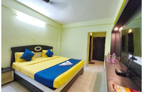 Ujjain House | Ashish Premium Beachfront Resort - Air-Conditioned Rooms, Free Wi-Fi & Parking - Hygienic & Spacious, Near Temple Puri