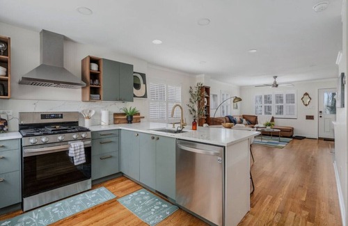 Grandview Heights Condo | Ashland Aerie - 2BR|2BA|3-Story Grandview Condo