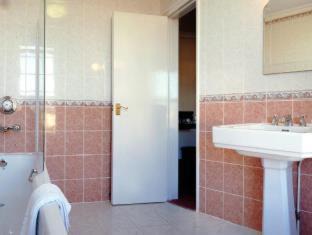 Cambridge Hotel | Ashley Hotel