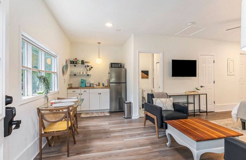 Charleston Apartment | Ashley River Hideaway