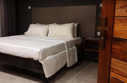 Bukoto Apartment | Ashleys Hotel - Apartment 8