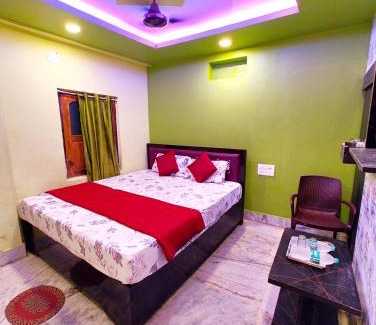 Puri Hotel | ASHOK ROYAL HOTEL - PURI अशोक रॉयल होटल অশোক রয়্যাল হোটেল walking distance from-sea-beach-and- near temple fully-air-conditioned-hotel with-wifi-parking-facility, Best Guest House in puri