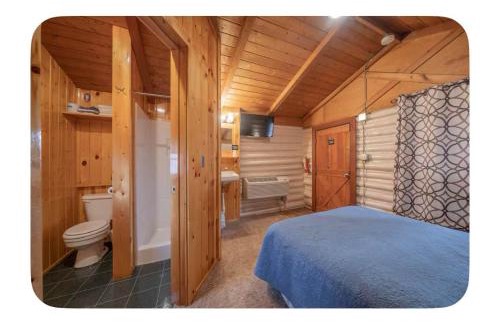 Ashton Hotel | Ashton Log Cabins