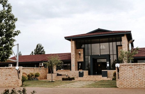 Bloemfontein House | Ashwood Groenvlei Boutique Hotel