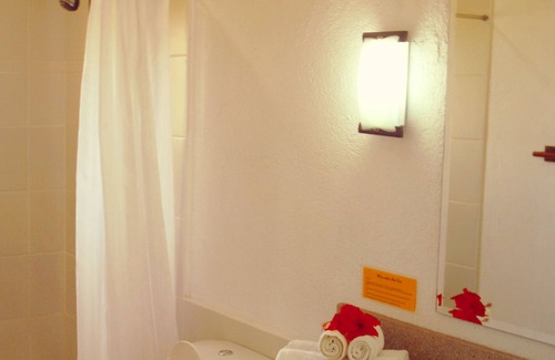 Coron Town Proper Hotel | Asia Grand View Hotel