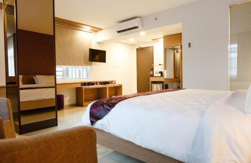 Lubuk Baja Hotel | Asialink Easy by Prasanthi