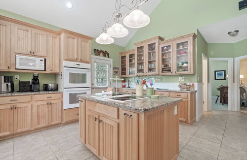 Eatonton House | Ask about our new listing discount