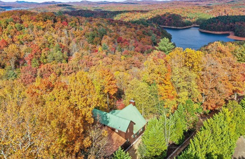 Necowa Cove House | Aska Adventure!!! 4 bedroom (2 Masters), Hot tub, pool table, VIEWS!!