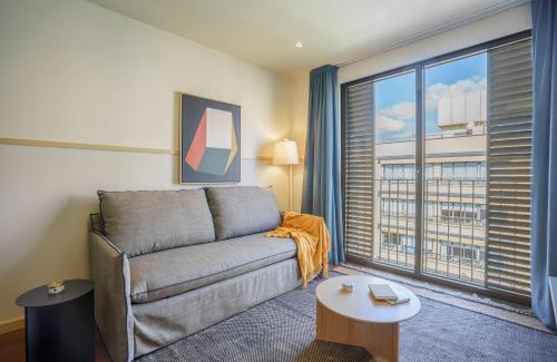 Barcelona Apartment | Aspasios Diagonal Art Apartments