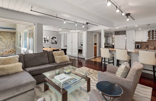 Aspen Condo | Aspen Alps Apartment #107 2 Bedroom Condo by RedAwning