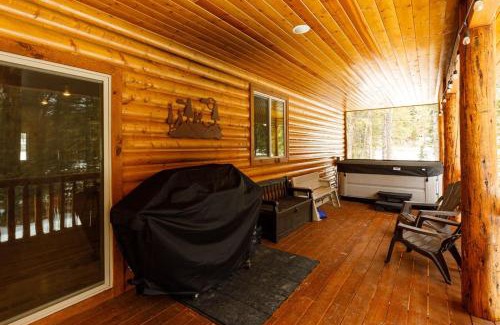 Duck Creek Village House | Aspen Glow Brand New Hot Tub