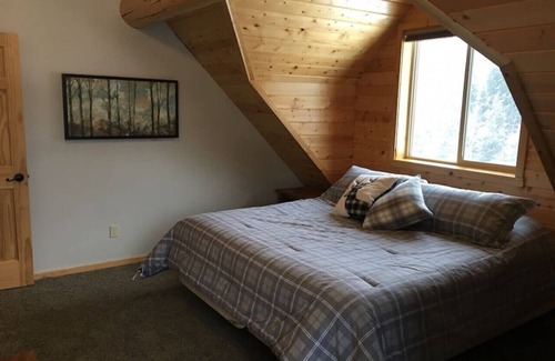 Soda Springs Cabin | Aspen Ridge - Scenic Cabin Borders Nat'l Forest