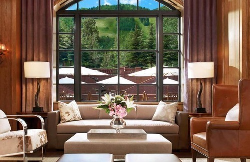 Downtown Hotel | Aspen St Regis Resort Hotel Room With 2 Queens
