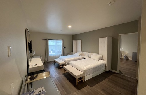 Orange Hotel | Aspire Inn & Suites Orange
