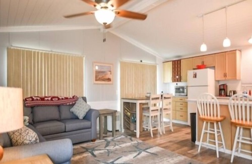 Assateague Pointe House | Assateague Point 2 Bedrooms outdoor pool