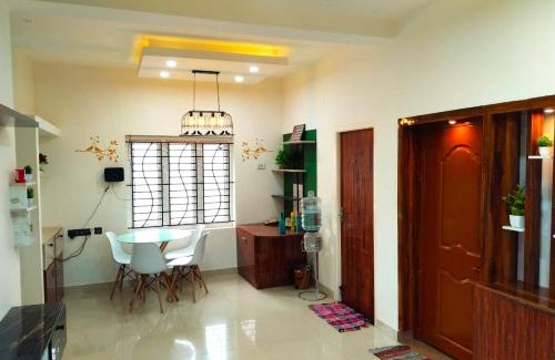 Tiruchirappalli Hotel | ASSHAPPYSTAYINN HOTEL