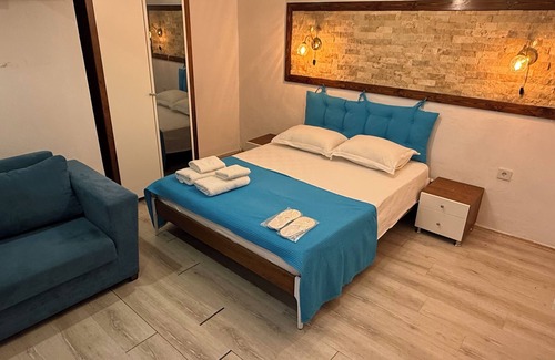 Behram Hotel | Assos Mia Konaklama ve Restaurant