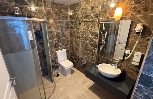 Behram Hotel | Assos Mia Konaklama ve Restaurant