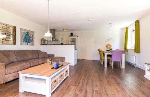 Municipality of Uitgeest House | Assum Great