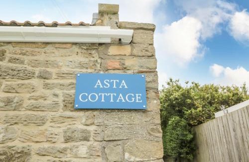Cresswell House | Asta Cottage