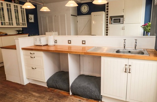 Cresswell Cottage | Asta Cottage