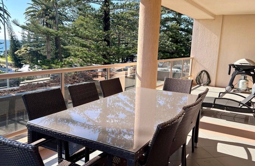 South West Rocks Apartment | Astor Apartment 1. High end, three bedroom apartment with water views