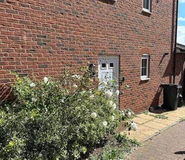Maidstone Villa | Astor house Maidstone long stay