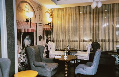 Bishkek Hotel | Astor