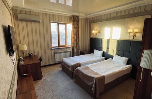 Bishkek Hotel | Astor