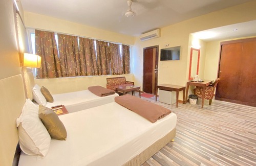 Dharmatala Hotel | Astoria Hotel