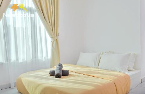 Malacca City Villa | AStorybook CastleStay wt GardenWedding By Nestcove