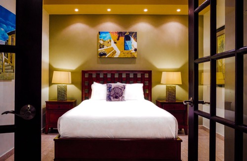 Boca Corona Condo | ASTOUNDING OCEANFRONT ONE BEDROOM APARTMENT - TRITON SUITE