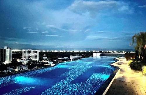 Chang Khlan Apartment | Astra Sky River 5 Stars Pool Sauna Gym