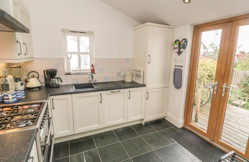 Lostwithiel Cottage | Astrantia Cottage