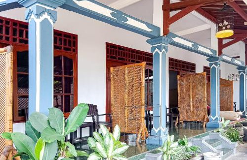 Mataram Hotel | Astri Homestay Carkranegara Mataram Mitra RedDoorz