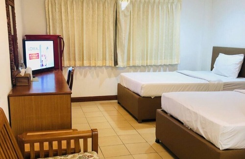 Phaya Thai Hotel | At Bangkok Hotel