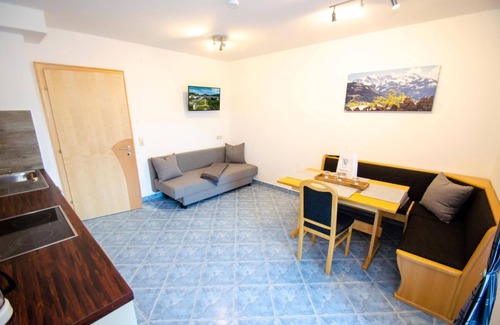 Bruck an der Grossglocknerstrasse Apartment | Panorama Apartments Bruck TOP 2