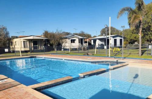 Broadwater Ski Chalet | At Busso Cabin 56