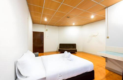 Bangkok Apartment | At Gate Suvarnabhumi-สุขุมวิท 77