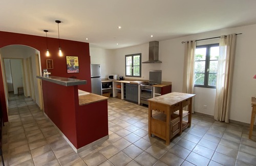 Beaumes-de-Venise House | AT MARIUS HOLIDAY HOUSE IN PROVENCE