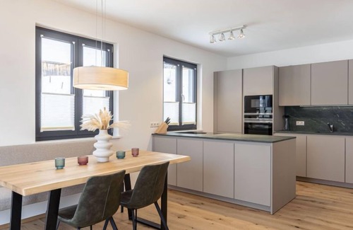 Sankt Martin am Tennengebirge Apartment | für 6 Personen & Infinity Pool by Interhome