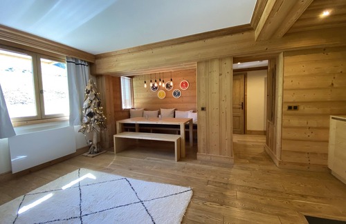 Val-d'Isere Apartment | At the foot of the slopes, luxury and spacious apartment