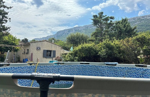 Plan-d'Aups-Sainte-Baume House | AT THE ENTRANCE TO THE STE BAUME FOREST Entire house, 2500 m2 of land