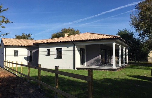 Hourtin Villa | At the lake of Hourtin, New villa with garden for 8 people