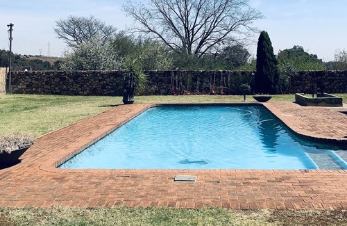 Rayton House | At The Rocks Country Estate