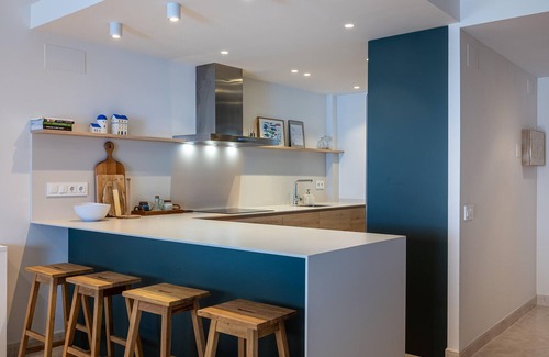 Creixell House | AT148 Garbí: Casa situada en primera línea de mar en Creixell
