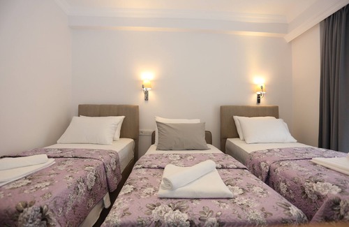 Cesme Hotel | ATAÇEŞME OTEL